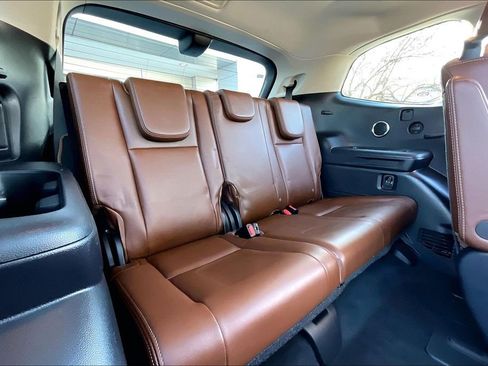 Certified 2023 Subaru Ascent Touring image 31