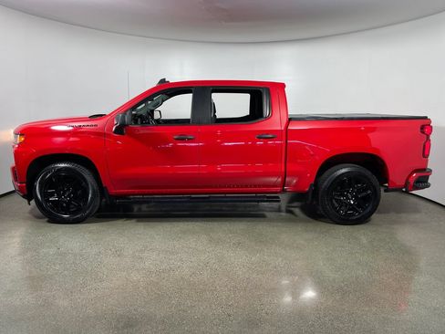 Used 2022 Chevrolet Silverado 1500 Custom w/ LPO, Blackout Package RWD image 6
