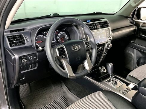 Used 2022 Toyota 4Runner SR5 image 13
