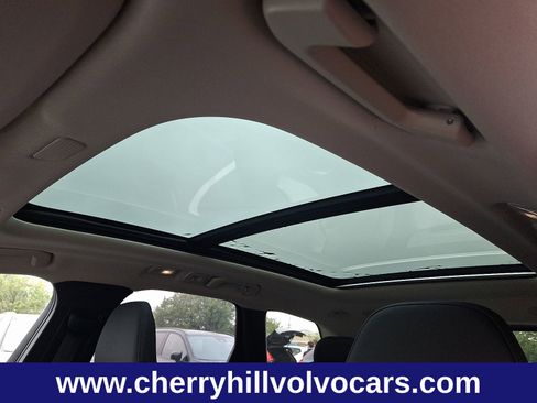 New 2026 Volvo XC60 B5 Plus w/ Protection Package Premier image 14