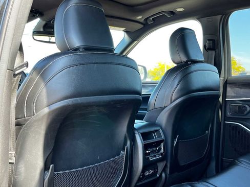 Used 2024 Jeep Grand Cherokee Limited 4xe image 14