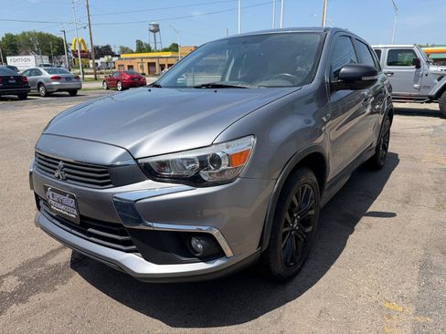 Used 2017 Mitsubishi Outlander Sport ES AWD/4WD image 7