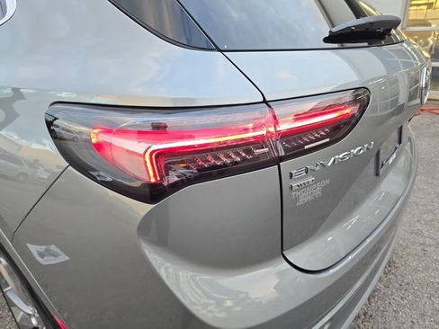 Used 2023 Buick Envision Avenir image 36