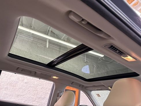 Used 2023 Toyota Highlander Platinum image 49