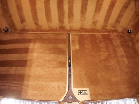 Used 2010 Rolls-Royce Phantom Sedan image 18