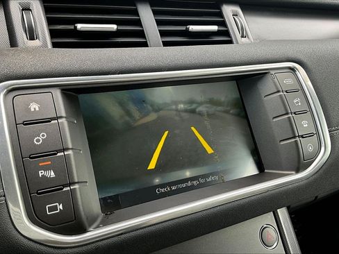 Used 2019 Land Rover Range Rover Evoque SE AWD/4WD image 22
