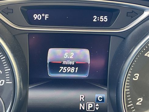 Used 2018 Mercedes-Benz GLA 250 w/ Convenience Package image 14