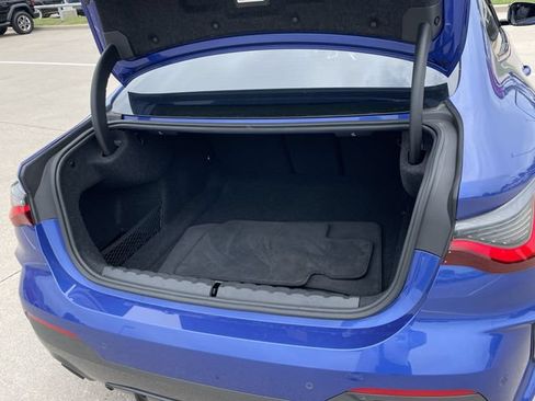 Used 2022 BMW 430i Coupe w/ M Sport Package RWD image 28