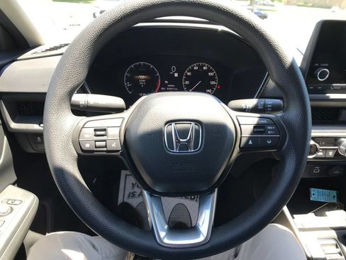 Certified 2025 Honda CR-V LX image 18