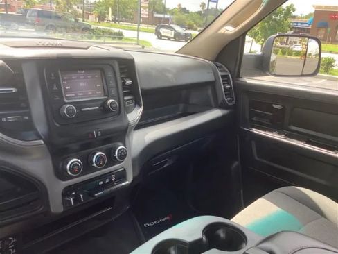 Used 2020 RAM 3500 Tradesman image 20