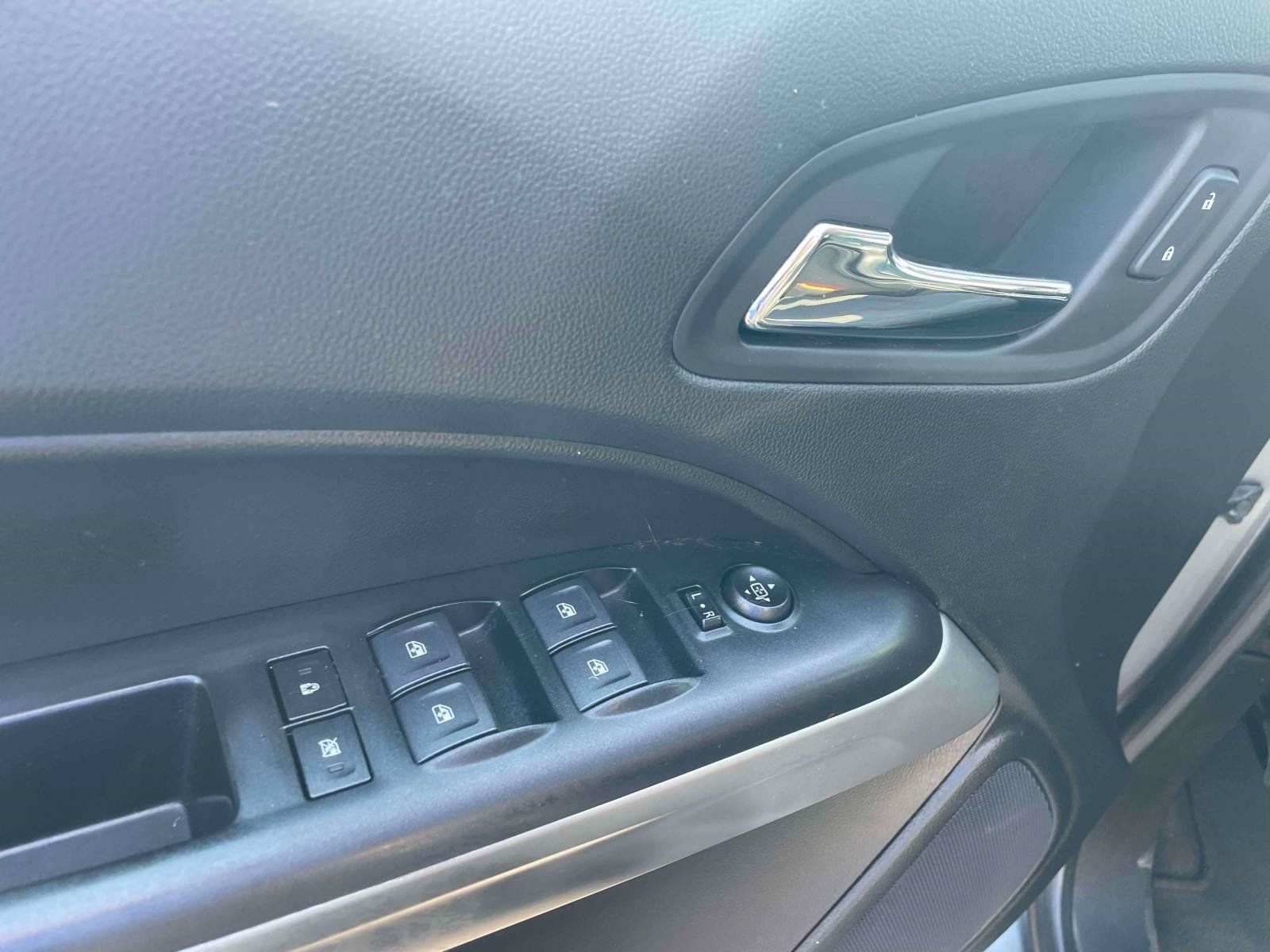Used 2019 Chevrolet Colorado LT w/ LT Convenience Package AWD/4WD image 12