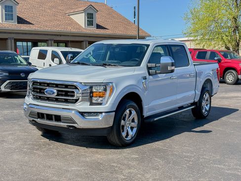 Used 2022 Ford F150 XLT w/ Equipment Group 302A High AWD/4WD image 14