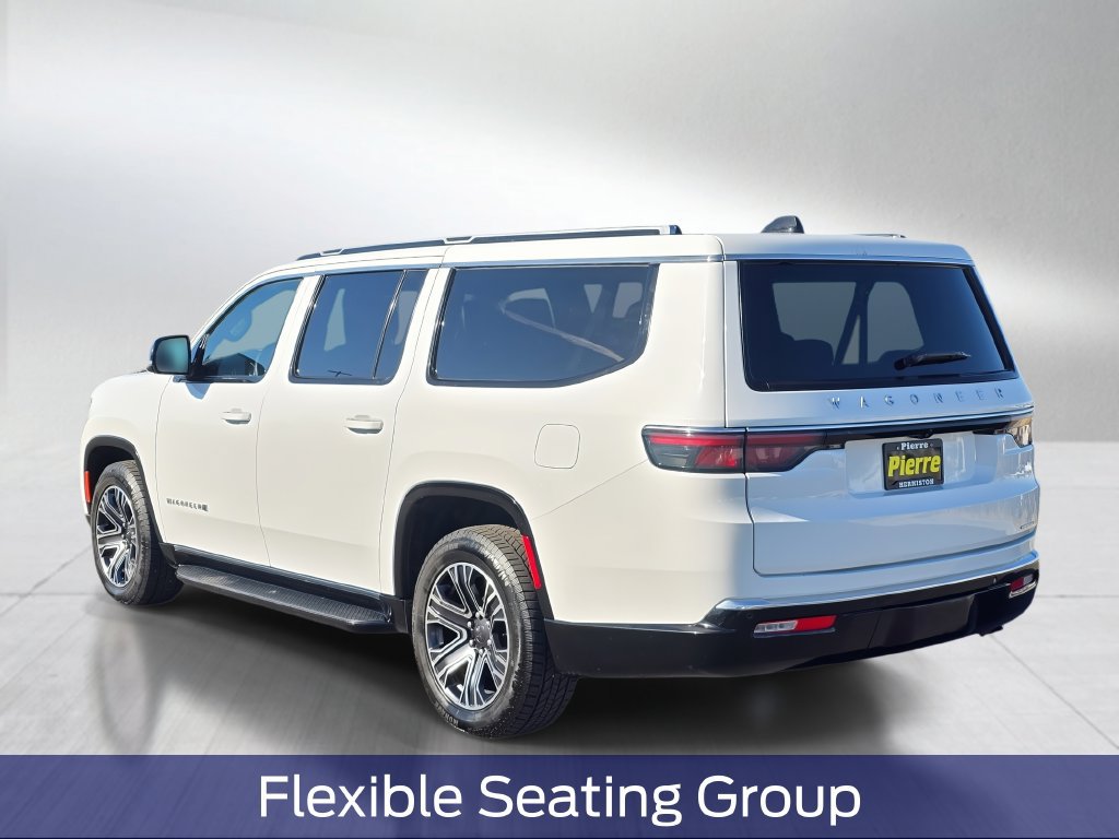Used 2024 Jeep Wagoneer L Series II w/ Flexible Seating Group AWD/4WD image 4