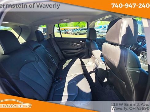 Used 2019 Buick Envision Essence FWD image 28