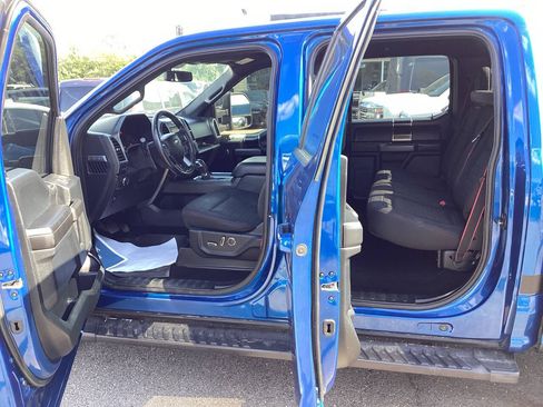 Used 2018 Ford F150 XLT w/ Equipment Group 302A Luxury AWD/4WD image 27