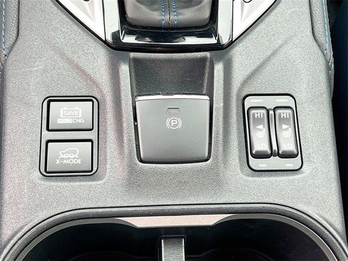 Used 2022 Subaru Crosstrek Hybrid w/ Moonroof Package w/Navigation image 21