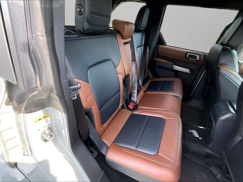 Used 2022 Ford Bronco Outer Banks AWD/4WD image 17
