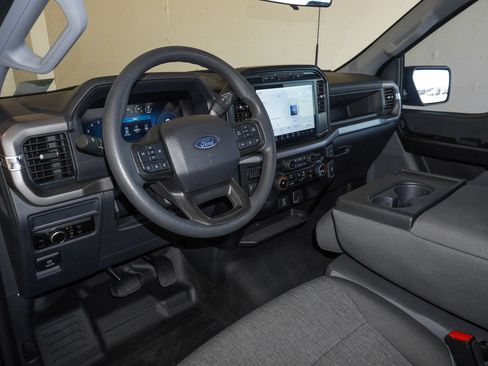 Used 2024 Ford F150 XL image 23