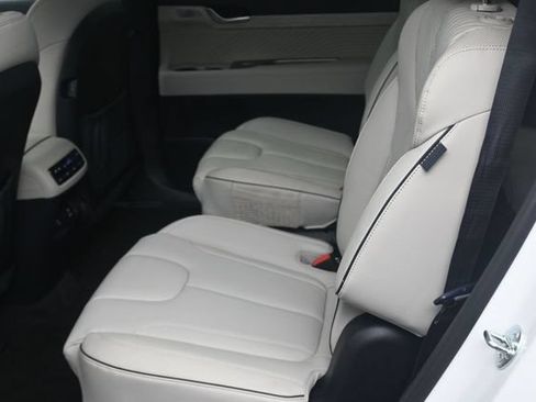 Used 2025 Hyundai Palisade Calligraphy AWD/4WD image 17