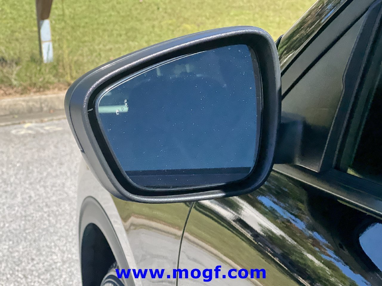 Used 2025 Ford Escape ST-Line FWD image 26