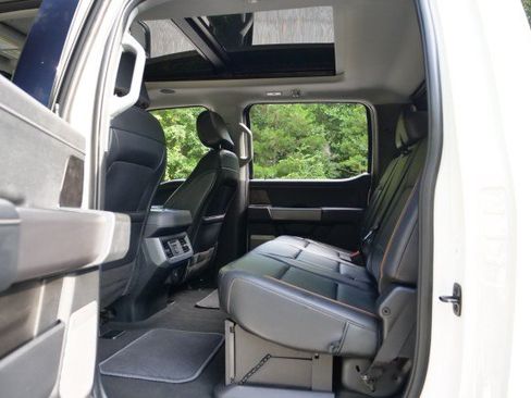 Used 2025 Ford F350 Lariat w/ Lariat Ultimate Package AWD/4WD image 37