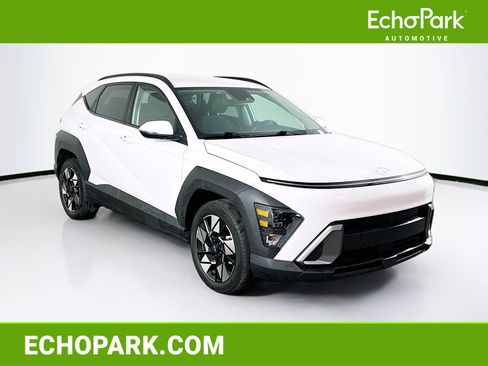 Used 2025 Hyundai Kona SEL FWD image 1