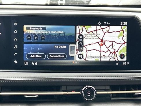 New 2025 Nissan Ariya AWD image 25