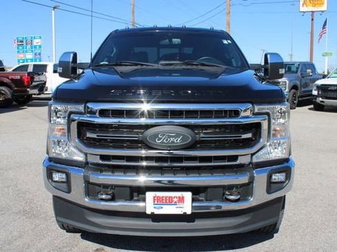 Used 2022 Ford F350 Lariat w/ Chrome Package image 2