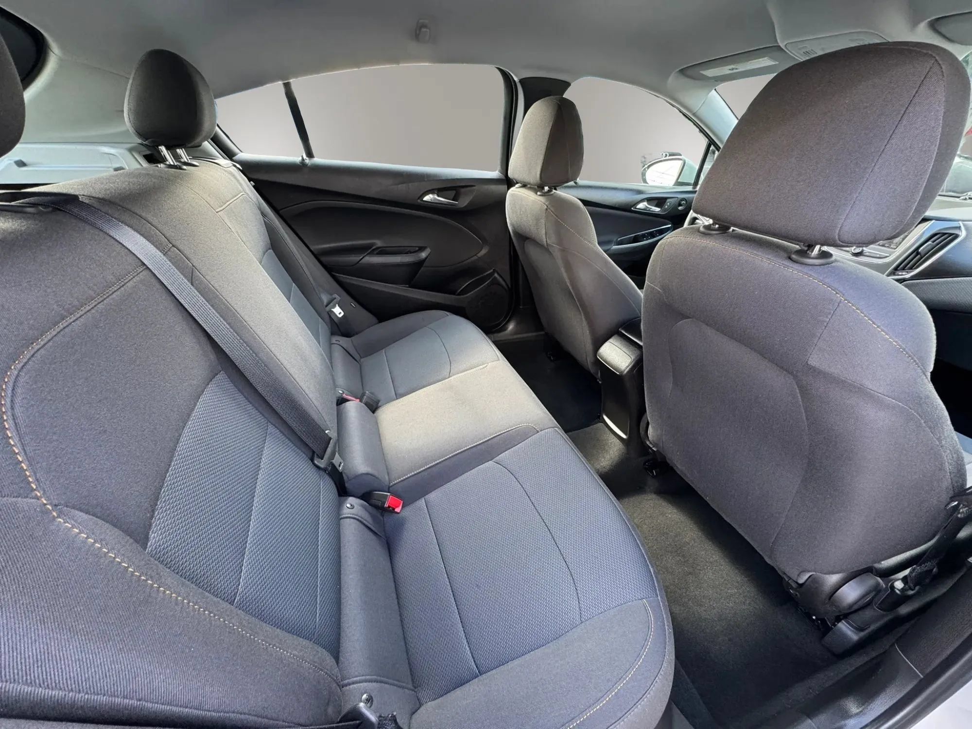 Used 2019 Chevrolet Cruze LS w/ LS Convenience Package FWD image 13
