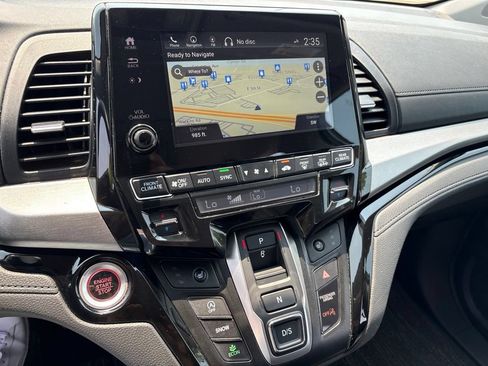Used 2023 Honda Odyssey Touring image 27
