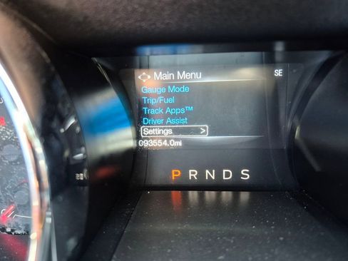 Used 2017 Ford Mustang Coupe image 19