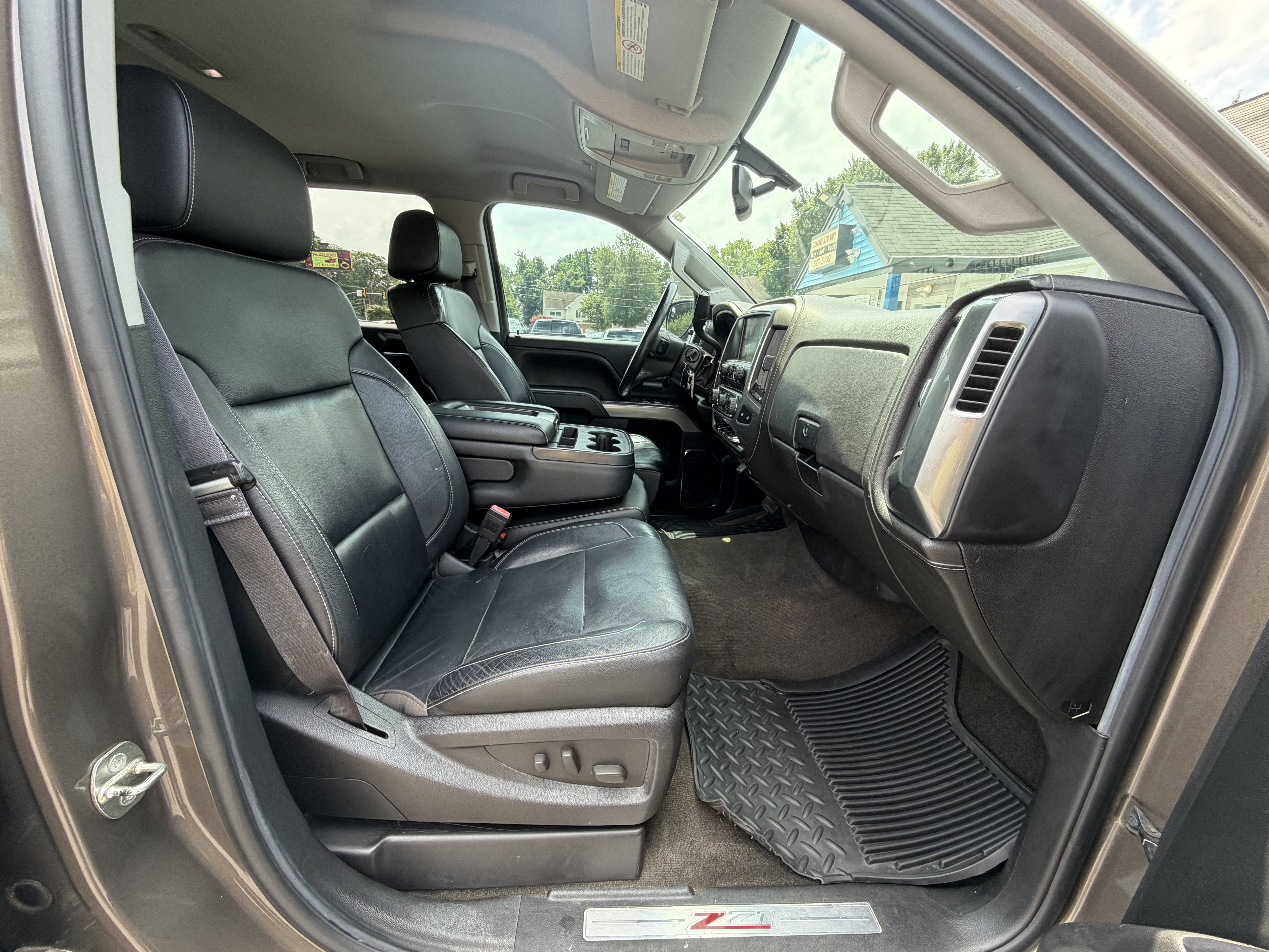 Used 2015 Chevrolet Silverado 2500 LTZ w/ Z71 Package, Off-Road AWD/4WD image 19