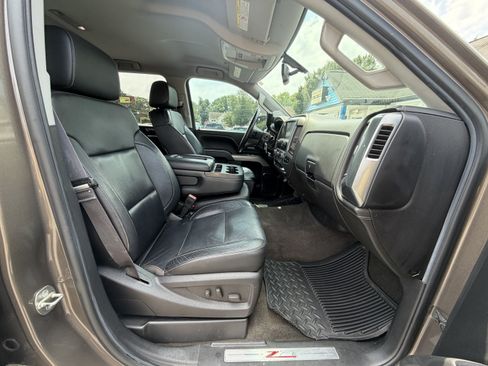 Used 2015 Chevrolet Silverado 2500 LTZ w/ Z71 Package, Off-Road AWD/4WD image 19