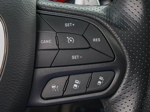 Used 2024 Dodge Durango GT RWD image 23