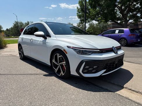 Certified 2025 Volkswagen GTI SE FWD image 8