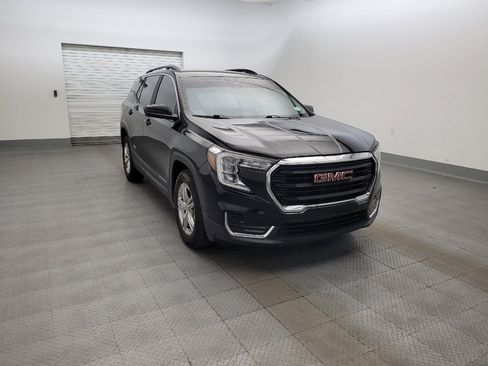 Used 2022 GMC Terrain SLE w/ Driver Convenience Package FWD image 13