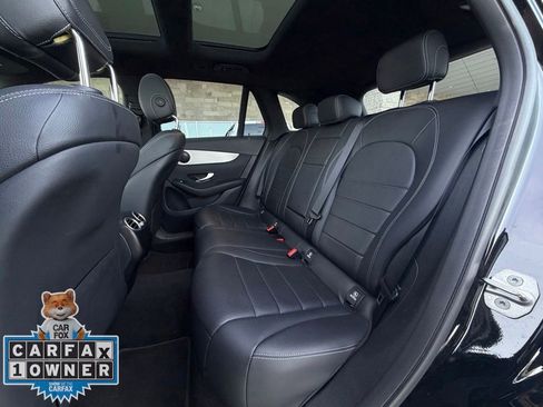 Used 2021 Mercedes-Benz GLC 300 GLC 300 image 21