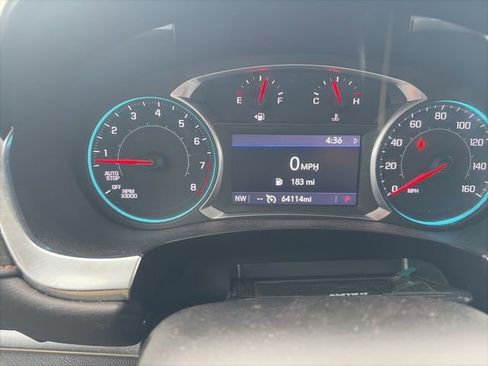 Used 2021 Chevrolet Traverse LT image 7