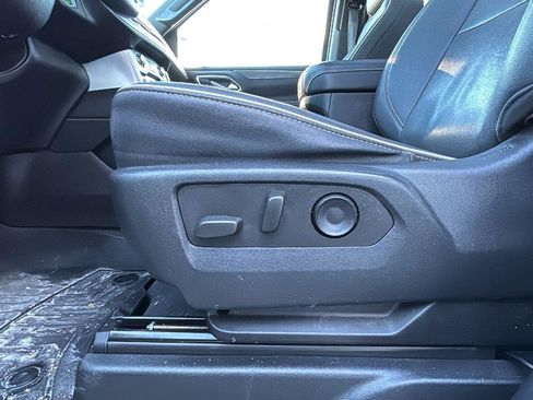 Certified 2023 GMC Yukon SLT w/ SLT Luxury Package image 23