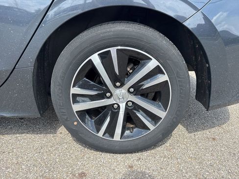 Used 2024 Honda Civic LX image 4