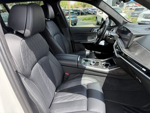 Used 2024 BMW X7 M60i w/ Executive Package AWD/4WD image 20