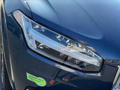 Used 2023 Volvo XC90 T8 Core image 32