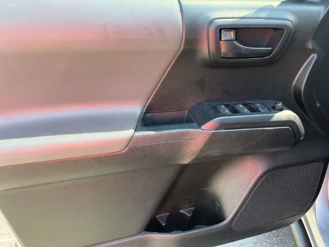 Used 2019 Toyota Tacoma SR w/ SR Convenience Package AWD/4WD image 26