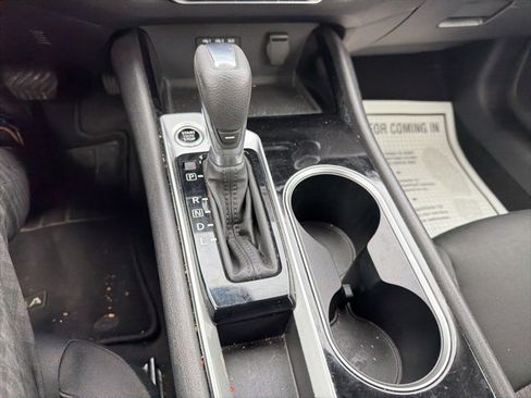 Used 2024 Nissan Altima 2.5 SV image 50