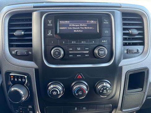 Used 2017 RAM 1500 Express AWD/4WD image 24