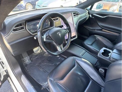 Used 2015 Tesla Model S P90D image 23