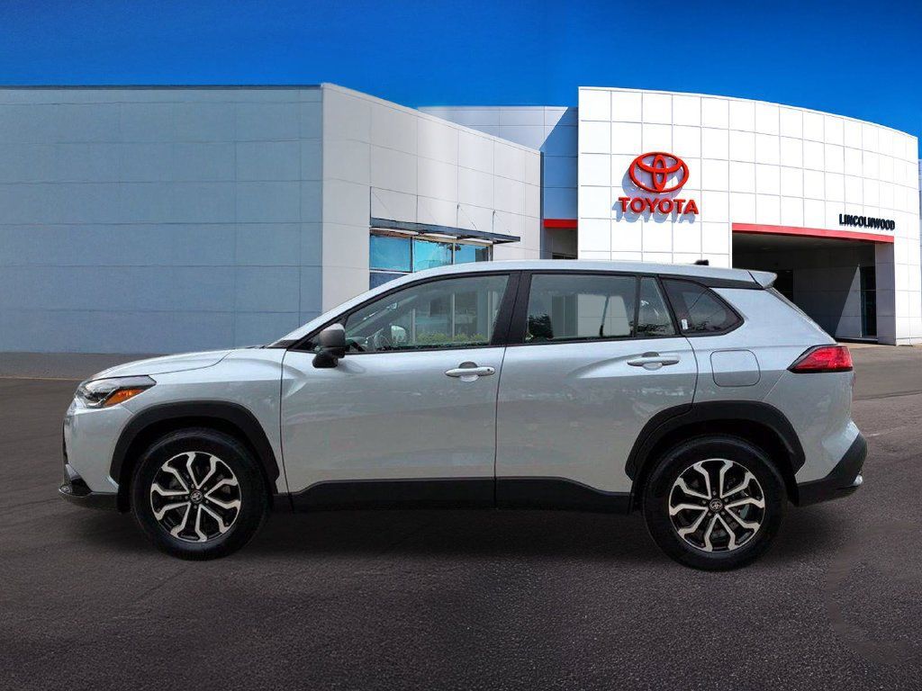 Used 2025 Toyota Corolla Cross AWD Hybrid image 13