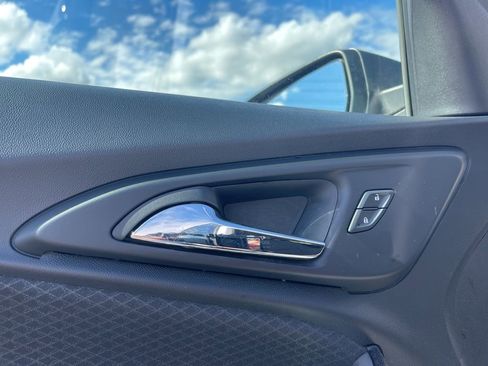 Used 2023 Chevrolet Malibu LS image 22