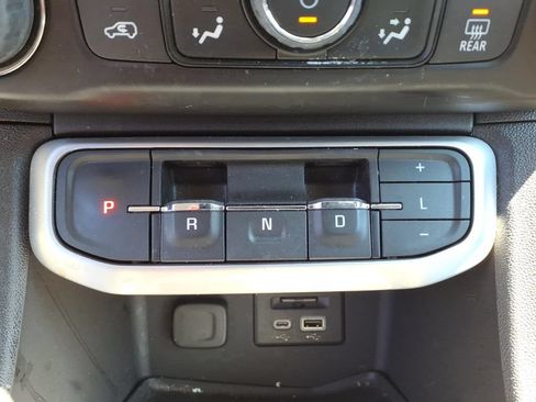 Used 2023 GMC Acadia SLT AWD/4WD image 31