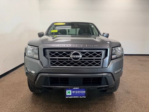 Used 2023 Nissan Frontier SV w/ SV Convenience Package AWD/4WD image 10